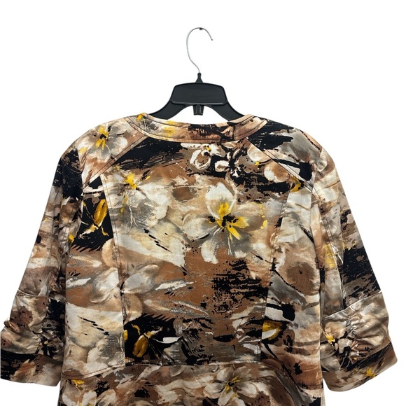 Coldwater Creek Cream and Black Blazer with Artistic Pattern - Picture 9 of 10